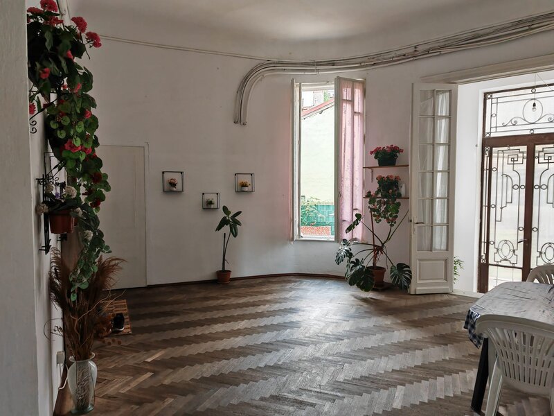 Dacia, Piata Galati,