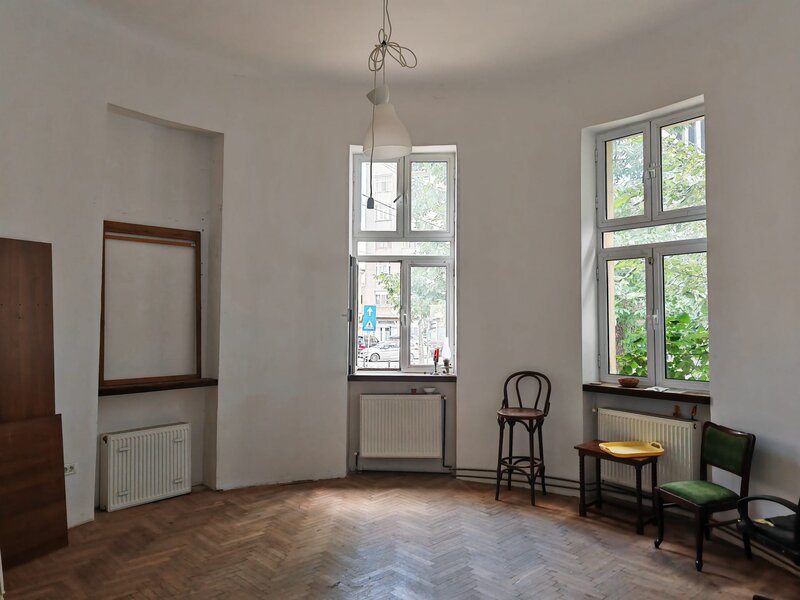 Dacia, Piata Galati,